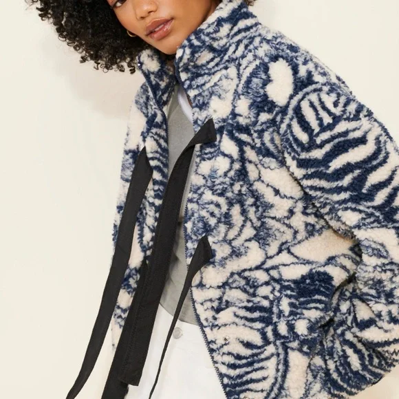 Damson Madder Ingrid Borg Bow Fleece Teddy Jacket - Picture 4 of 8